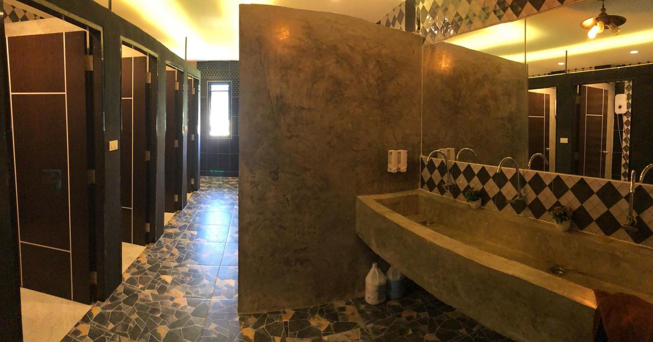 Airport Hostel Phuket Nai Yang Beach Exterior foto
